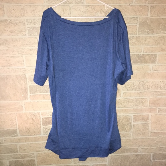 ✅V Neck Tunic with decorative side buttons - Picture 4 of 5